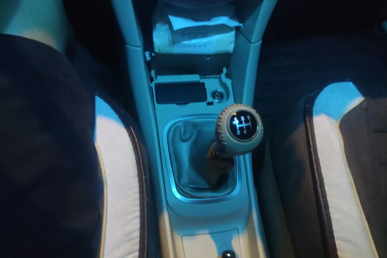 2014 HaiMa Preema 1.6L 120HP L4 5MT,autocango,china used car exporter,china ev exporter,chinese used car exporter,chinese used ev exporter