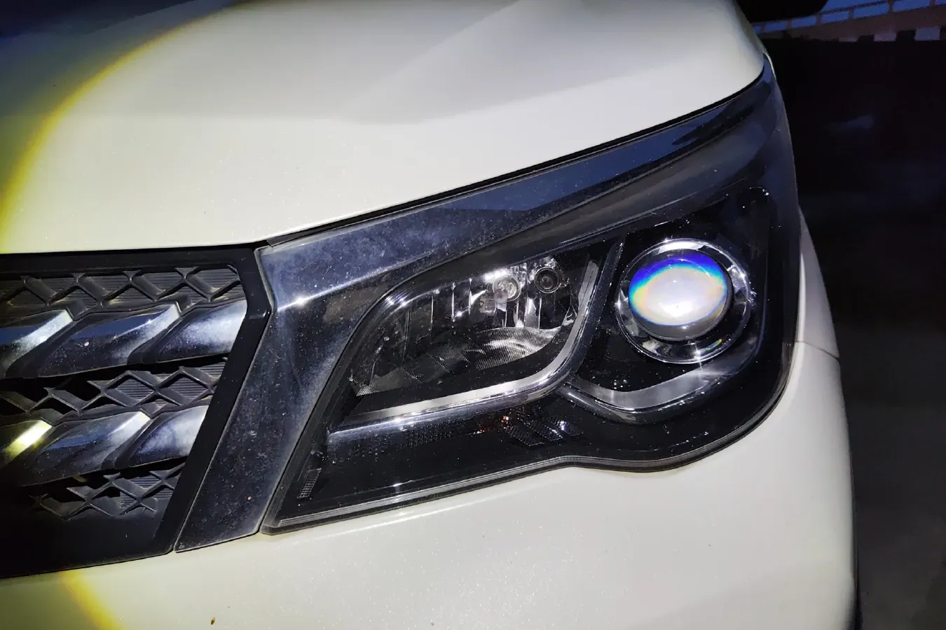 2017 Venucia M50V 1.6L 124HP L4 CVT,autocango,china used car exporter,china ev exporter,chinese used car exporter,chinese used ev exporter