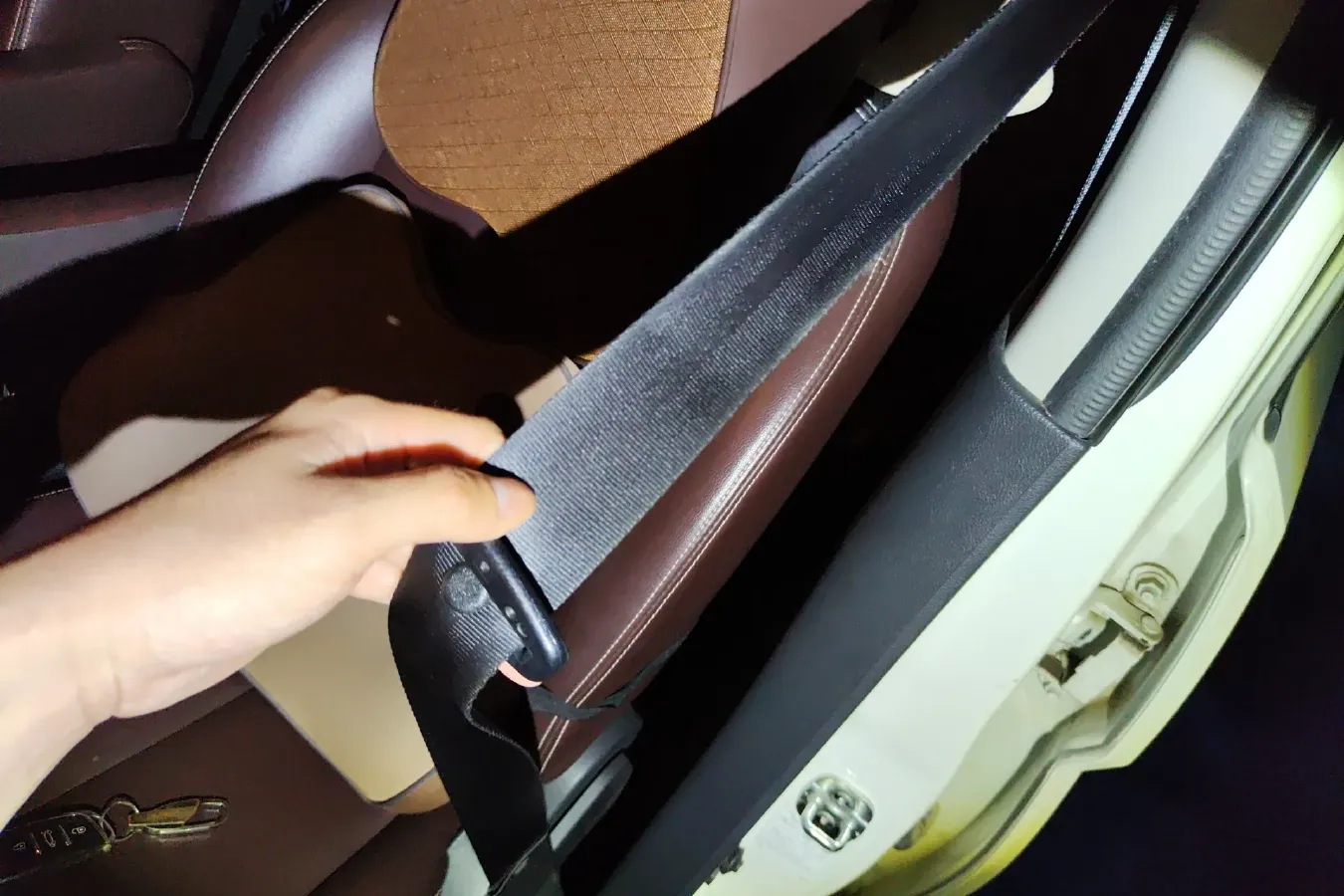 2017 Venucia M50V 1.6L 124HP L4 CVT,autocango,china used car exporter,china ev exporter,chinese used car exporter,chinese used ev exporter