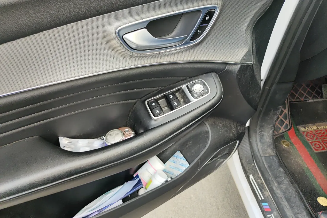 2019 Roewe RX5 MAX 1.5T 173HP L4 6AT,autocango,china used car exporter,china ev exporter,chinese used car exporter,chinese used ev exporter