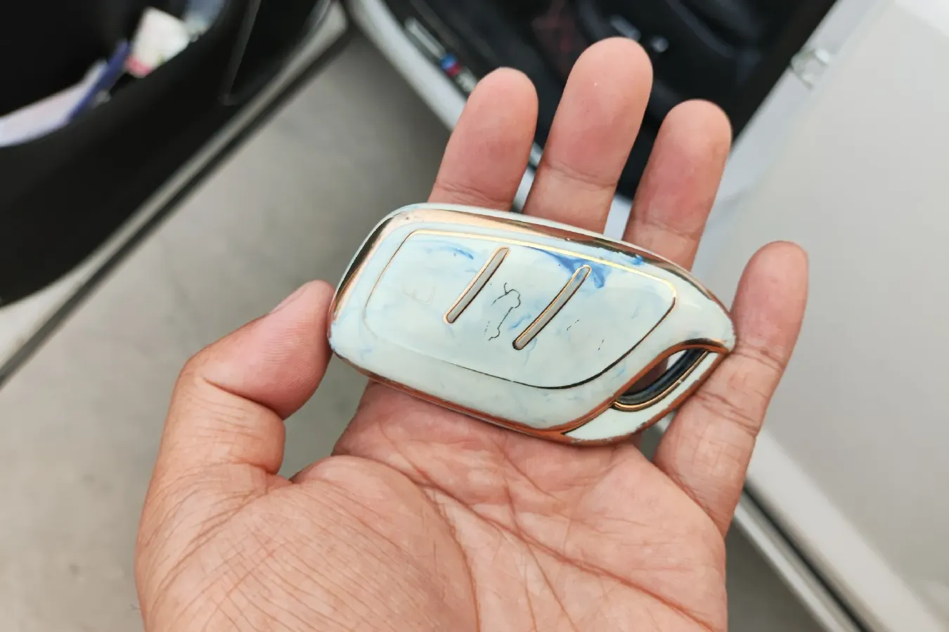 2019 Roewe RX5 MAX 1.5T 173HP L4 6AT,autocango,china used car exporter,china ev exporter,chinese used car exporter,chinese used ev exporter