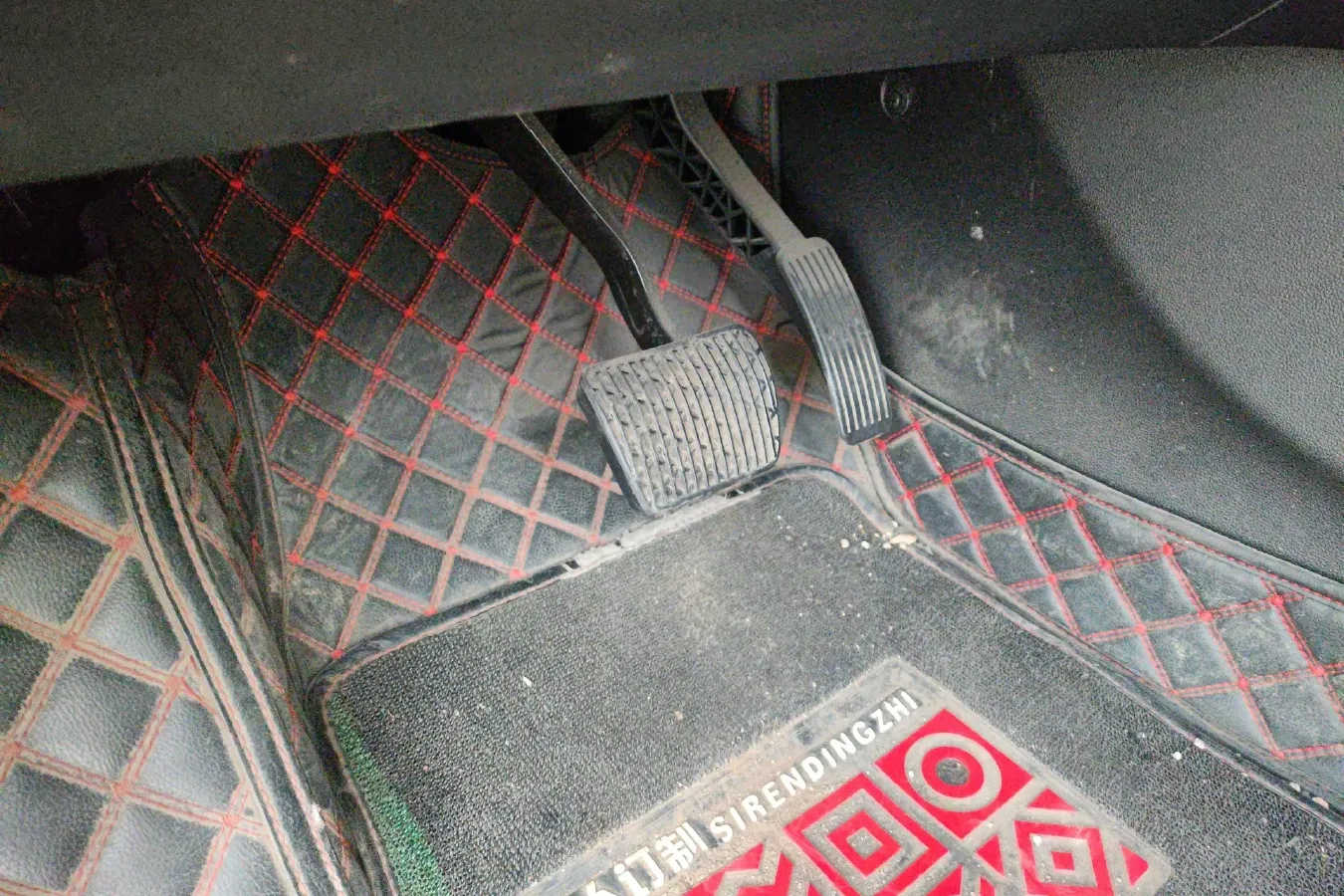 2019 Roewe RX5 MAX 1.5T 173HP L4 6AT,autocango,china used car exporter,china ev exporter,chinese used car exporter,chinese used ev exporter