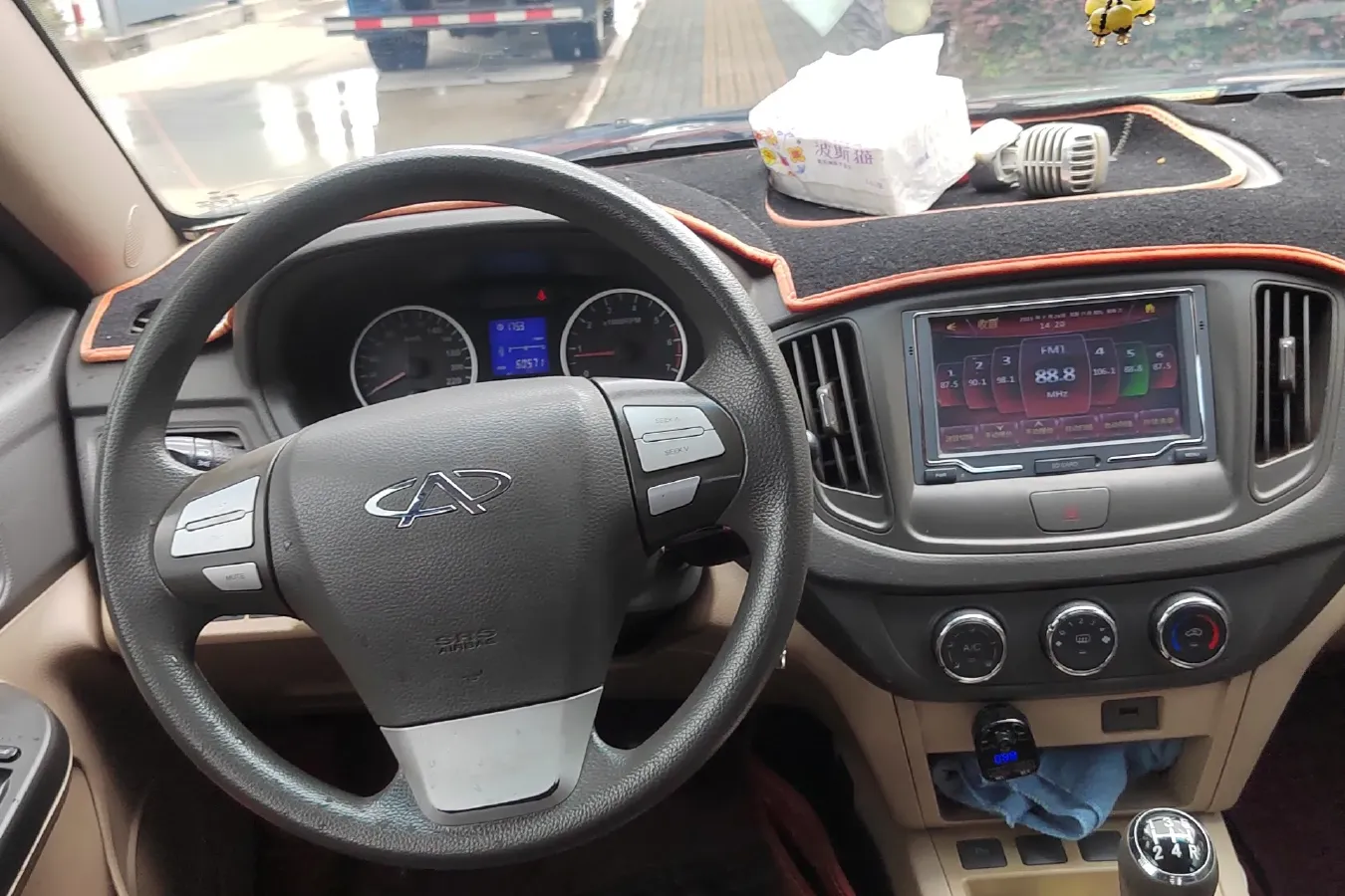 2011 Chery E5 1.5L 109HP L4 5MT,autocango,china used car exporter,china ev exporter,chinese used car exporter,chinese used ev exporter