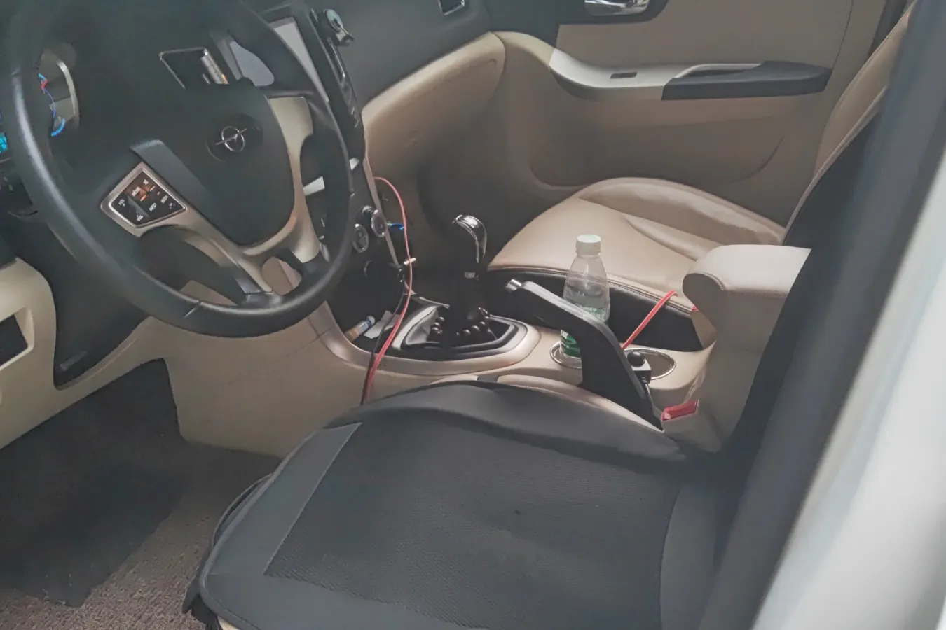 2013 HaiMa S7 2.0L 150HP L4 5MT,autocango,china used car exporter,china ev exporter,chinese used car exporter,chinese used ev exporter