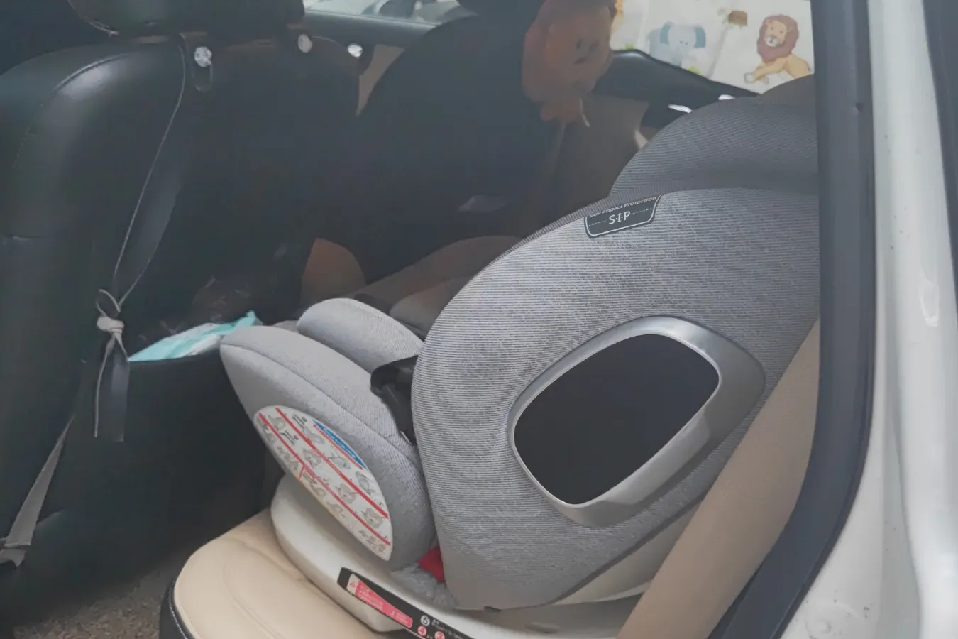 2013 HaiMa S7 2.0L 150HP L4 5MT,autocango,china used car exporter,china ev exporter,chinese used car exporter,chinese used ev exporter