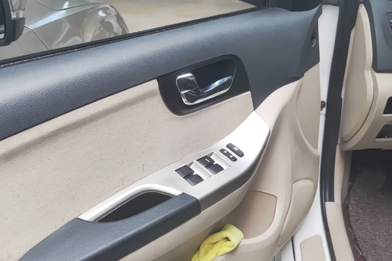 2013 HaiMa S7 2.0L 150HP L4 5MT,autocango,china used car exporter,china ev exporter,chinese used car exporter,chinese used ev exporter