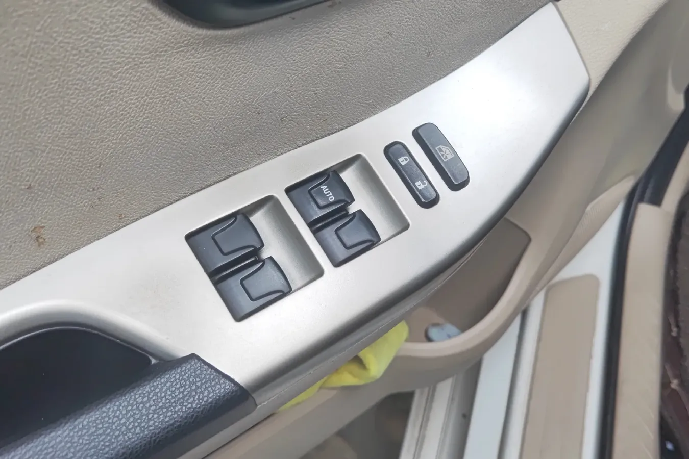 2013 HaiMa S7 2.0L 150HP L4 5MT,autocango,china used car exporter,china ev exporter,chinese used car exporter,chinese used ev exporter