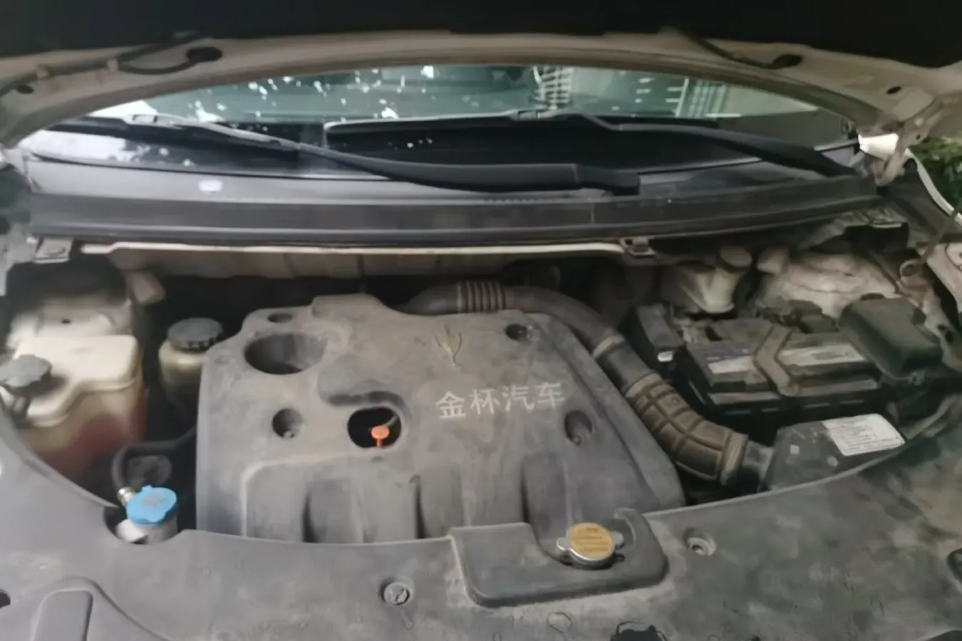 2014 JinBei ZhiShang S30 1.5L 102HP L4 5MT,autocango,china used car exporter,china ev exporter,chinese used car exporter,chinese used ev exporter