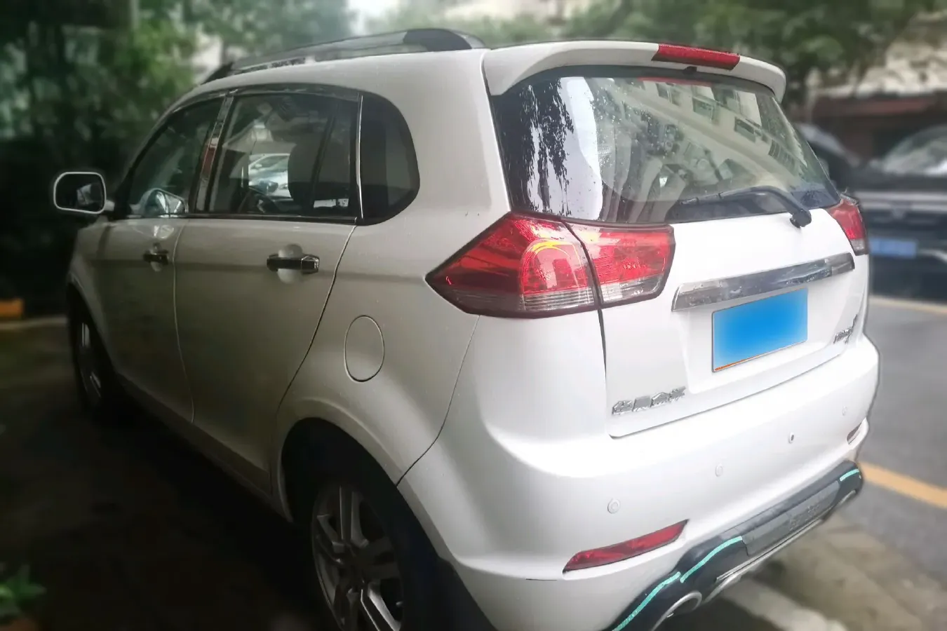 2014 JinBei ZhiShang S30 1.5L 102HP L4 5MT,autocango,china used car exporter,china ev exporter,chinese used car exporter,chinese used ev exporter