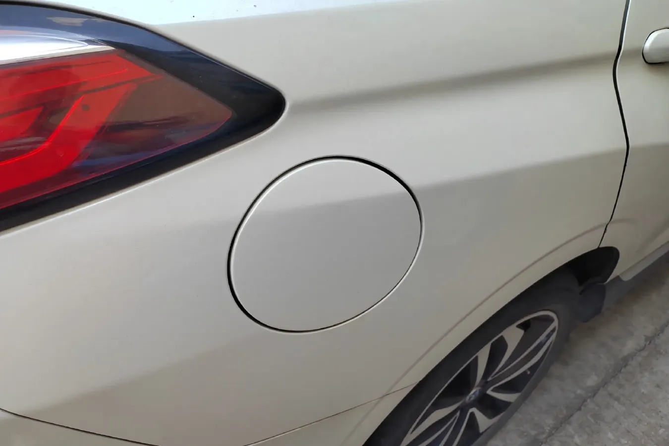 2017 Venucia T90 2.0L 144HP L4 CVT,autocango,china used car exporter,china ev exporter,chinese used car exporter,chinese used ev exporter