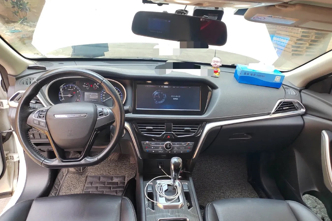 2017 Venucia T90 2.0L 144HP L4 CVT,autocango,china used car exporter,china ev exporter,chinese used car exporter,chinese used ev exporter