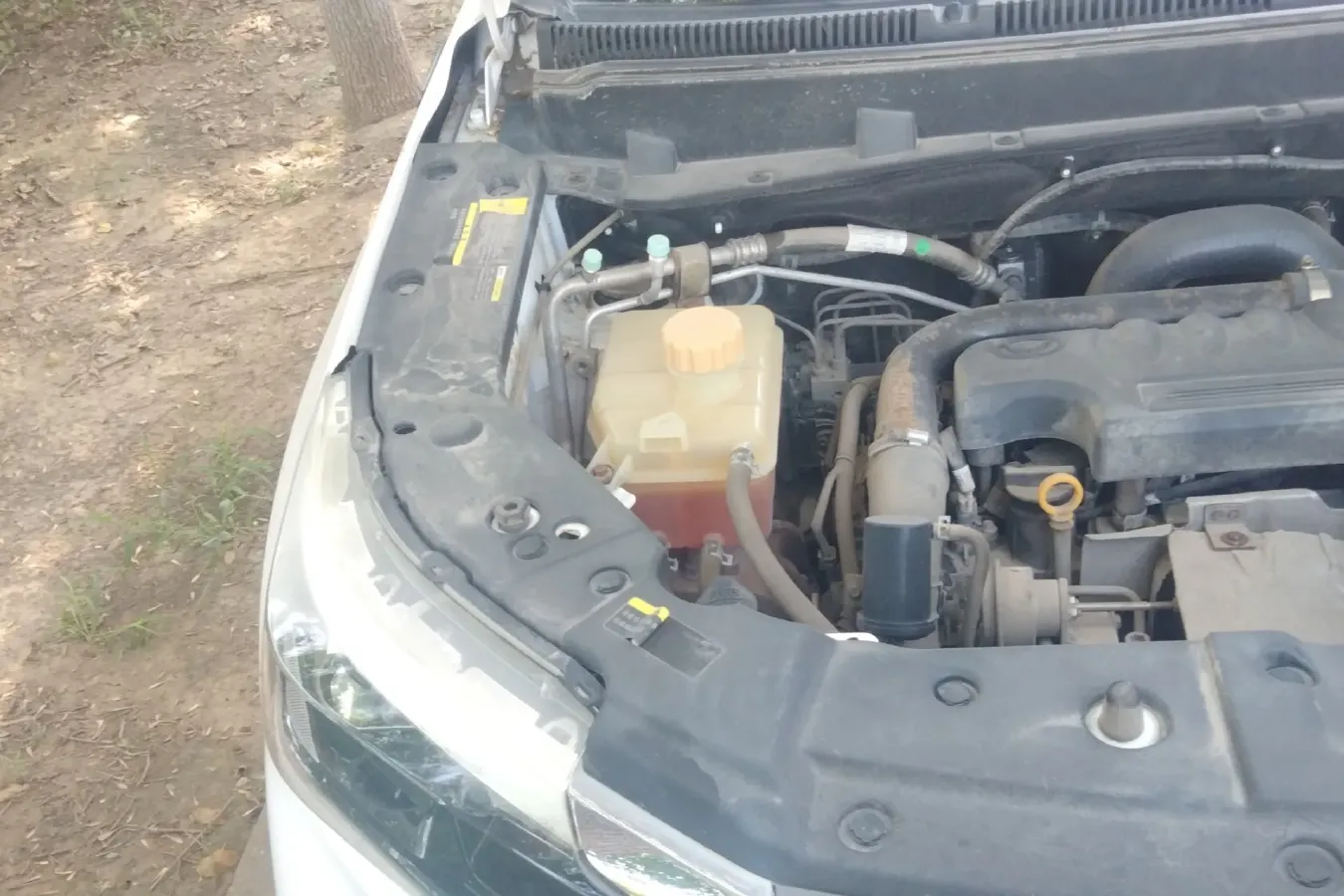 2017 BAIC Hyosow S5 1.3T 133HP L4 5MT,autocango,china used car exporter,china ev exporter,chinese used car exporter,chinese used ev exporter