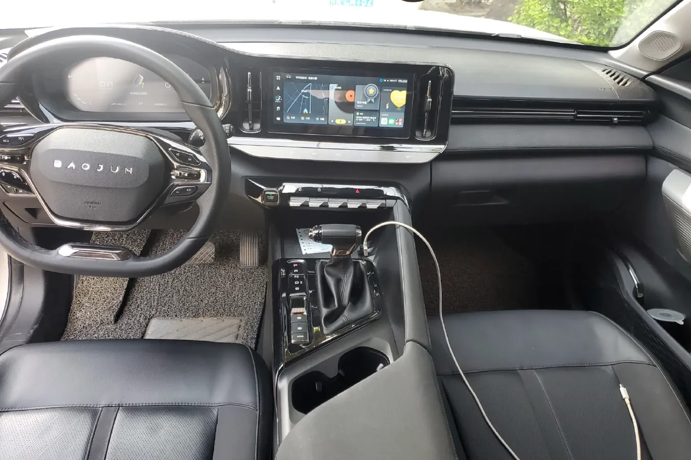 2020 BaoJun RC-5 1.5T 147HP L4 CVT,autocango,china used car exporter,china ev exporter,chinese used car exporter,chinese used ev exporter