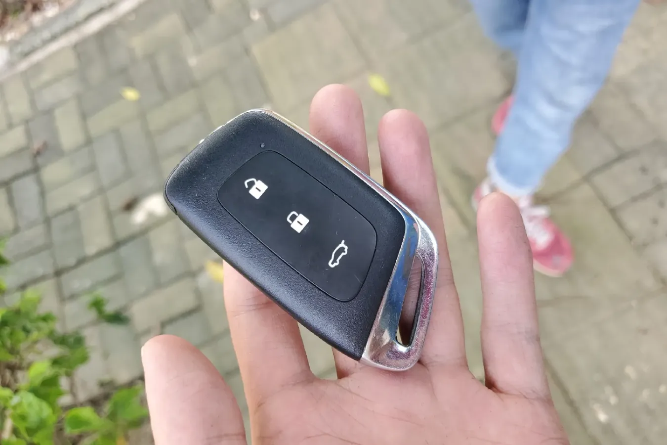 2020 BaoJun RC-5 1.5T 147HP L4 CVT,autocango,china used car exporter,china ev exporter,chinese used car exporter,chinese used ev exporter