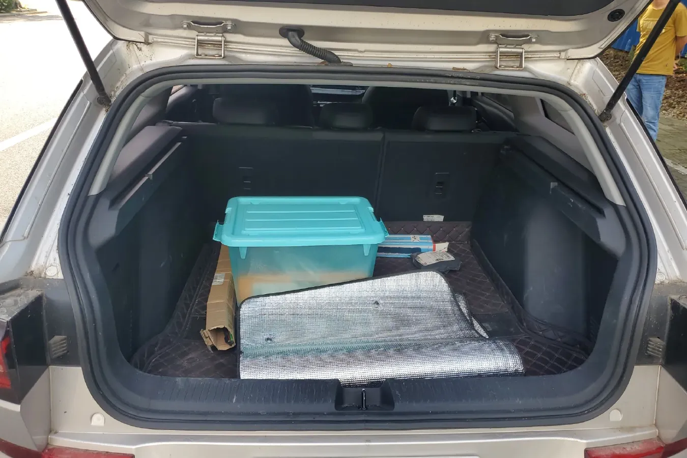 2020 BaoJun RC-5 1.5T 147HP L4 CVT,autocango,china used car exporter,china ev exporter,chinese used car exporter,chinese used ev exporter