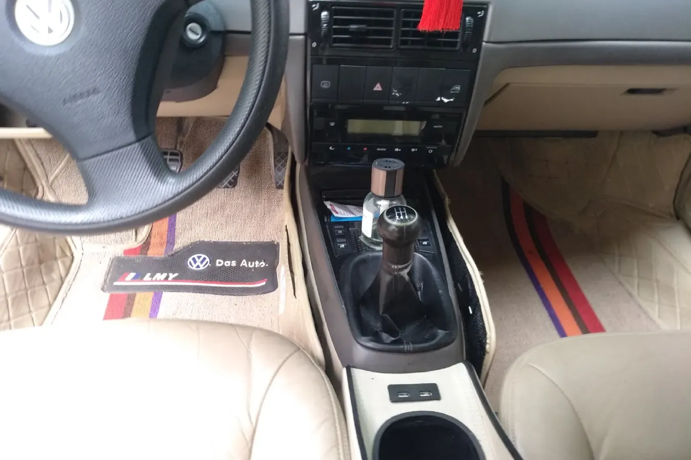 2008 Volkswagen Santana Vista 1.8L 101HP L4 5MT,autocango,china used car exporter,china ev exporter,chinese used car exporter,chinese used ev exporter