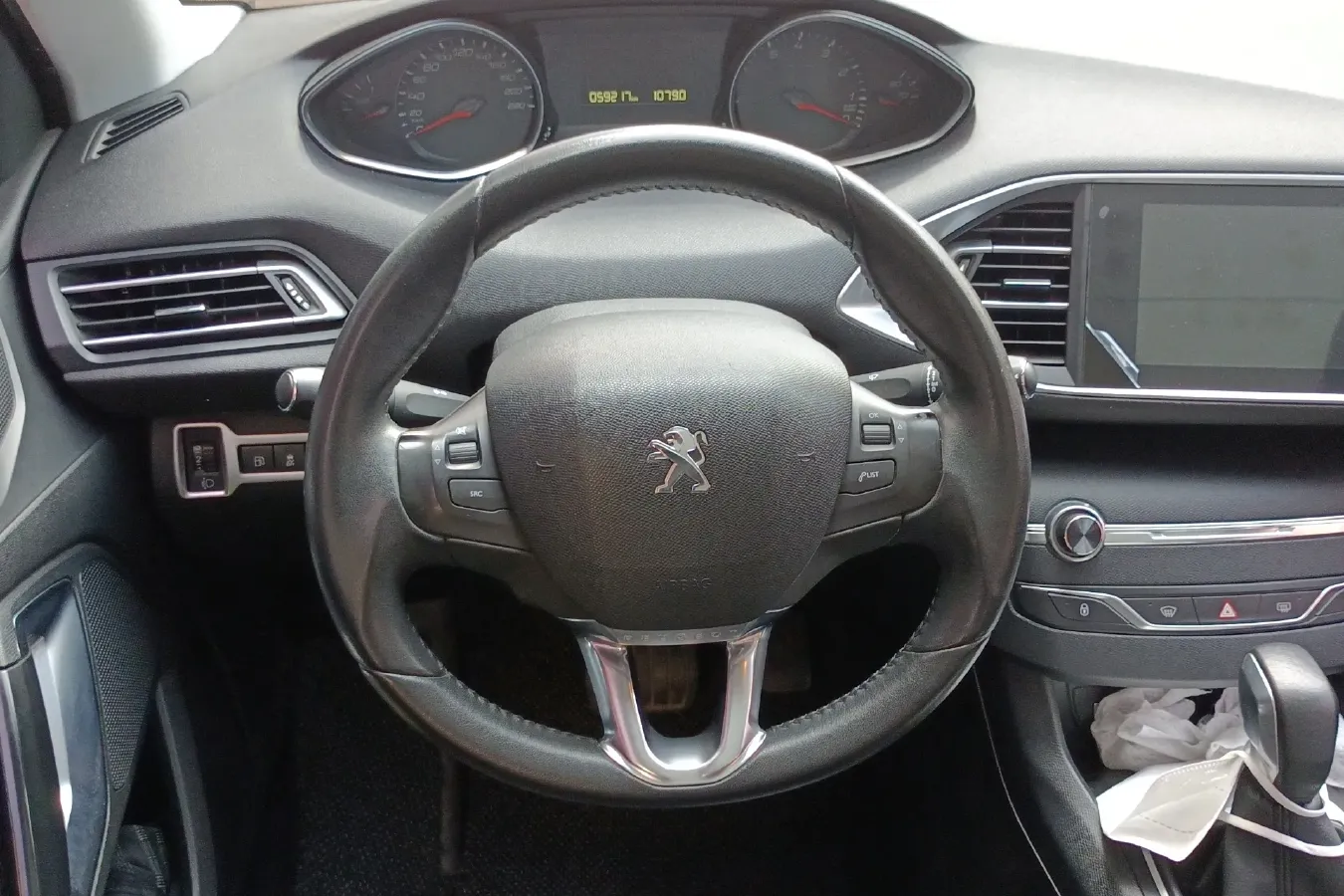 2015 Peugeot 308S 1.2T 136HP L3 6AT,autocango,china used car exporter,china ev exporter,chinese used car exporter,chinese used ev exporter