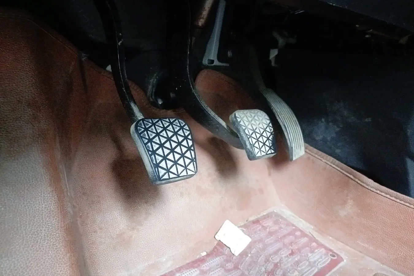 2016 Zotye SR7 1.5T 150HP L4 5MT,autocango,china used car exporter,china ev exporter,chinese used car exporter,chinese used ev exporter