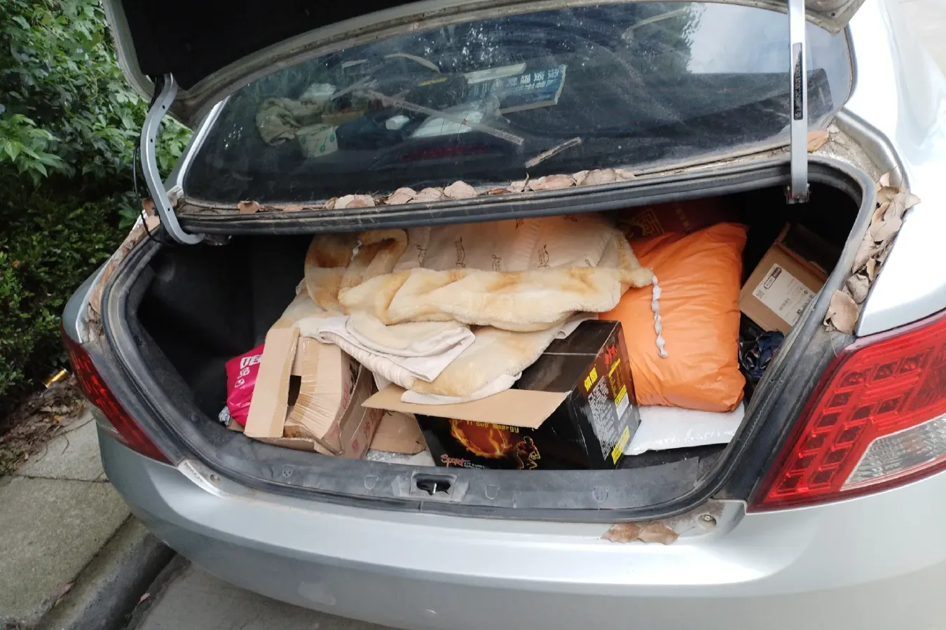 2014 Zotye Z300 1.5L 113HP L4 5MT,autocango,china used car exporter,china ev exporter,chinese used car exporter,chinese used ev exporter