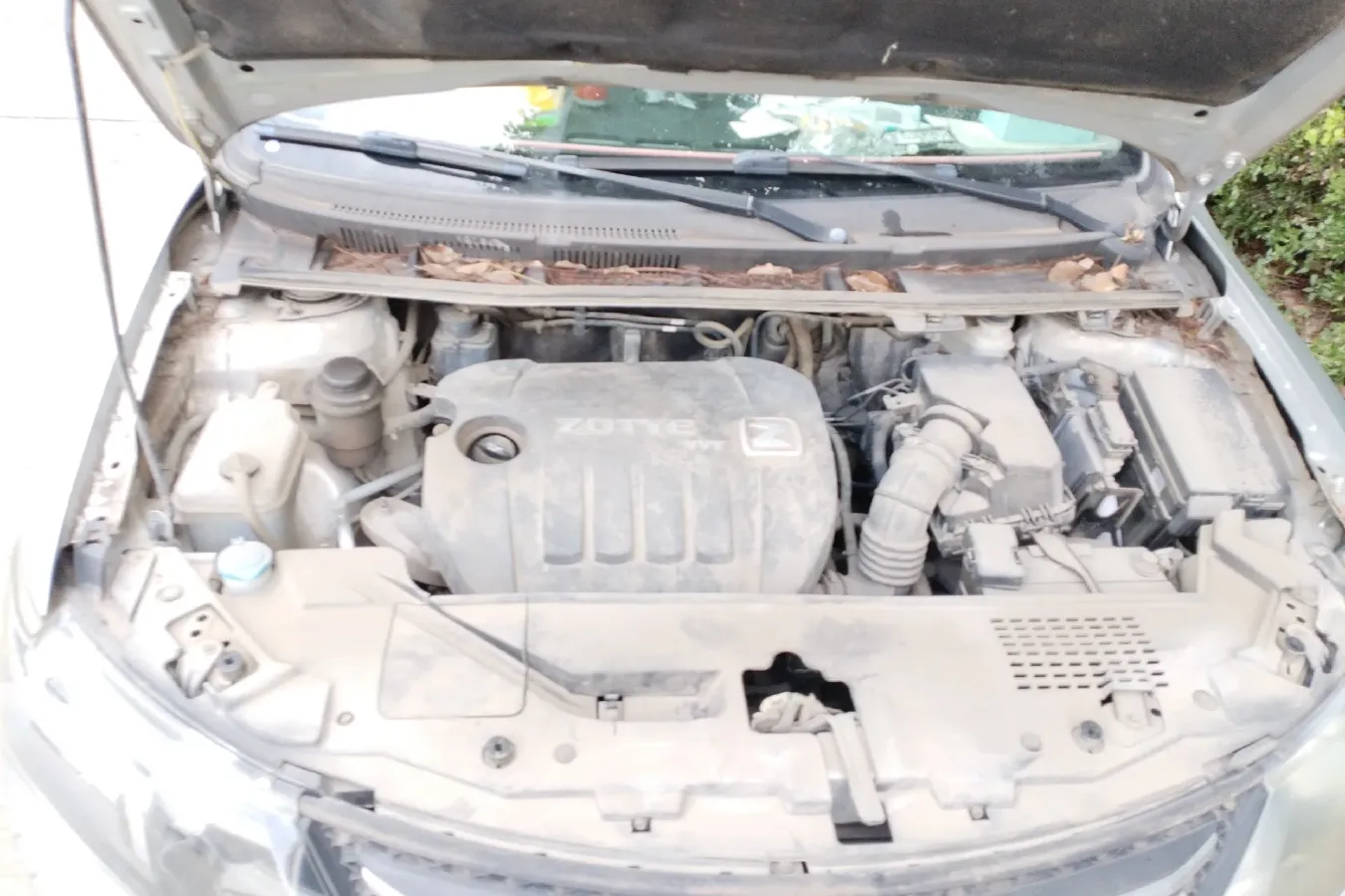 2014 Zotye Z300 1.5L 113HP L4 5MT,autocango,china used car exporter,china ev exporter,chinese used car exporter,chinese used ev exporter