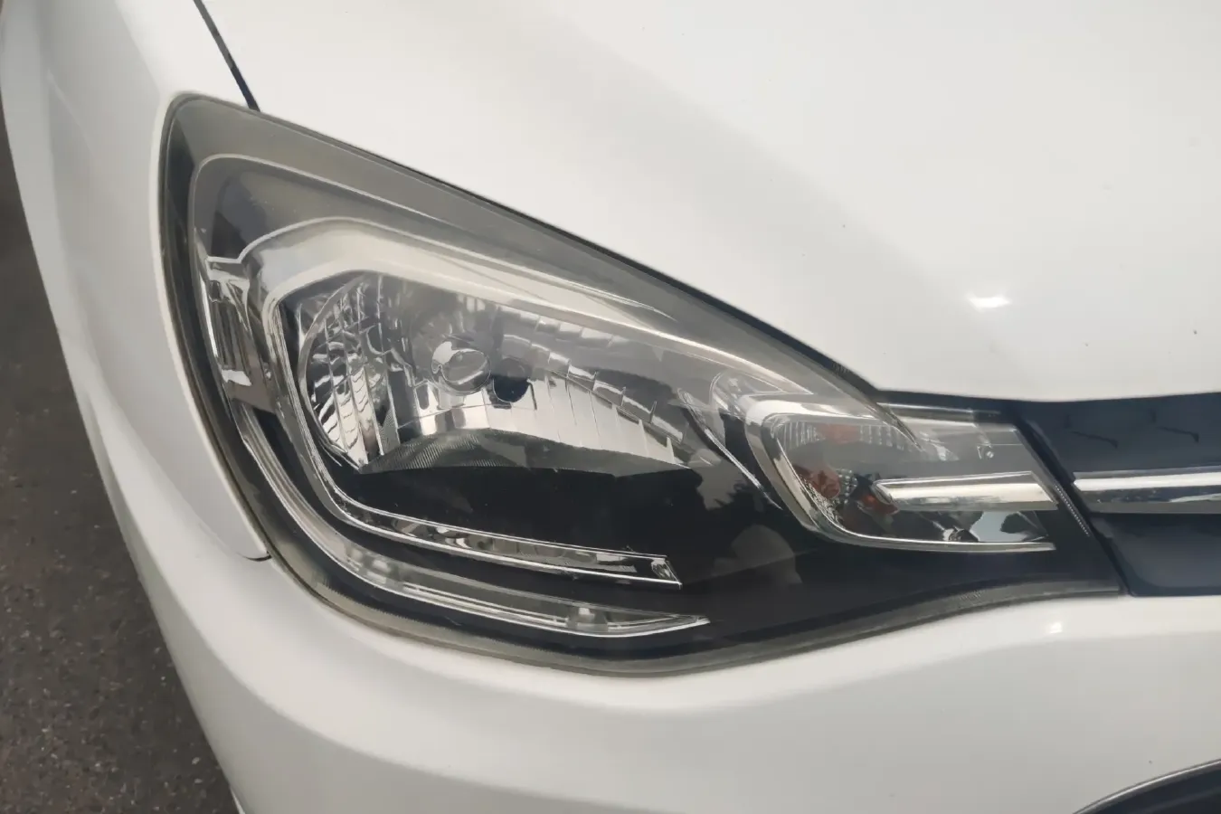 2015 Soueast V3 1.5L 120HP L4 5MT,autocango,china used car exporter,china ev exporter,chinese used car exporter,chinese used ev exporter