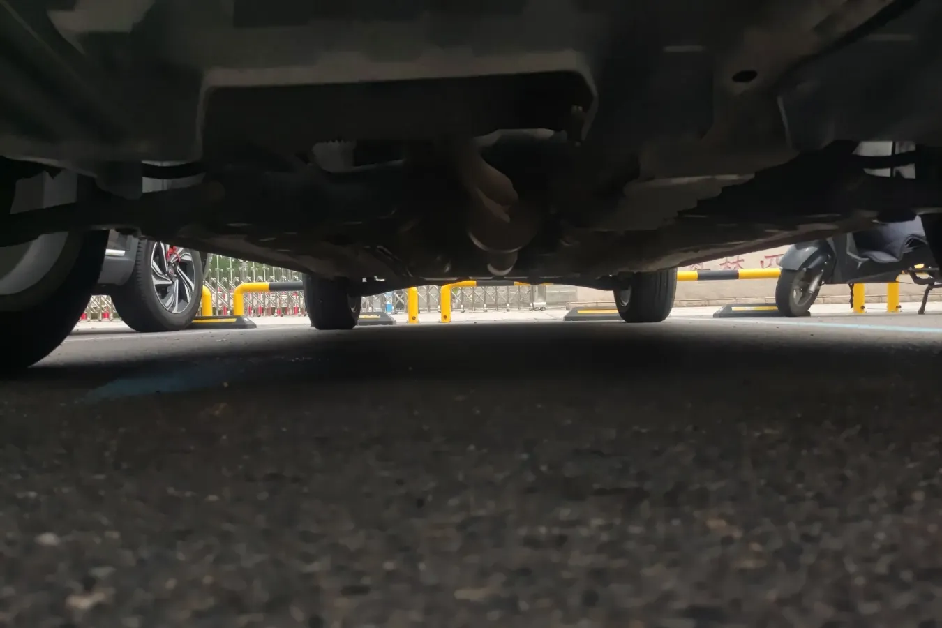 2015 Soueast V3 1.5L 120HP L4 5MT,autocango,china used car exporter,china ev exporter,chinese used car exporter,chinese used ev exporter