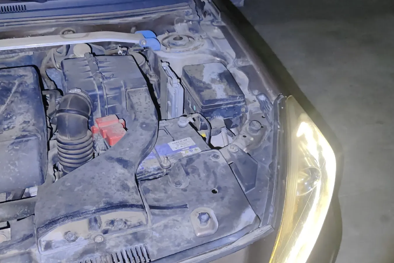 2015 Soueast V5 1.5L 120HP L4 5MT,autocango,china used car exporter,china ev exporter,chinese used car exporter,chinese used ev exporter