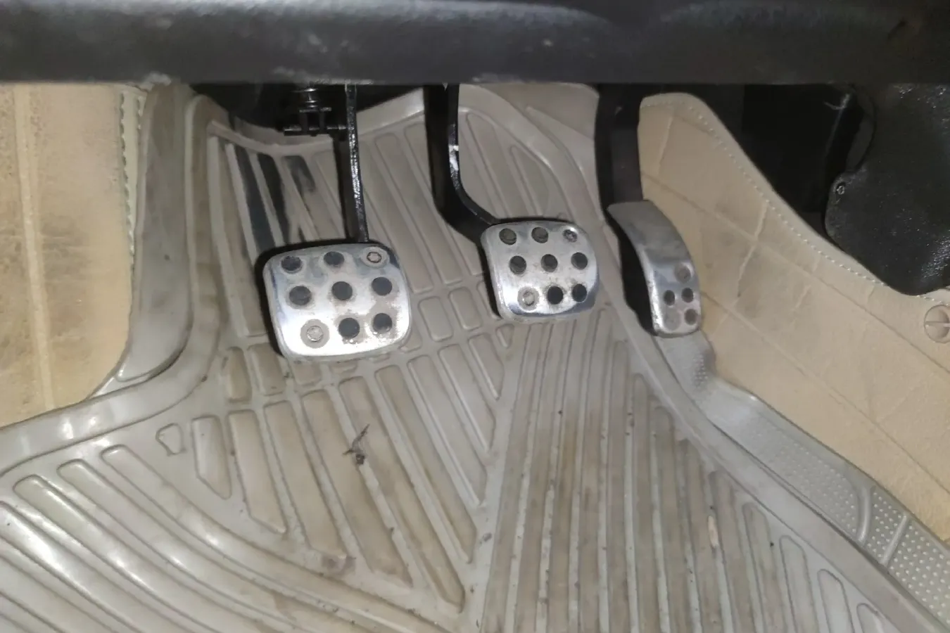 2012 Citroen C2 1.4L 76HP L4 5MT,autocango,china used car exporter,china ev exporter,chinese used car exporter,chinese used ev exporter