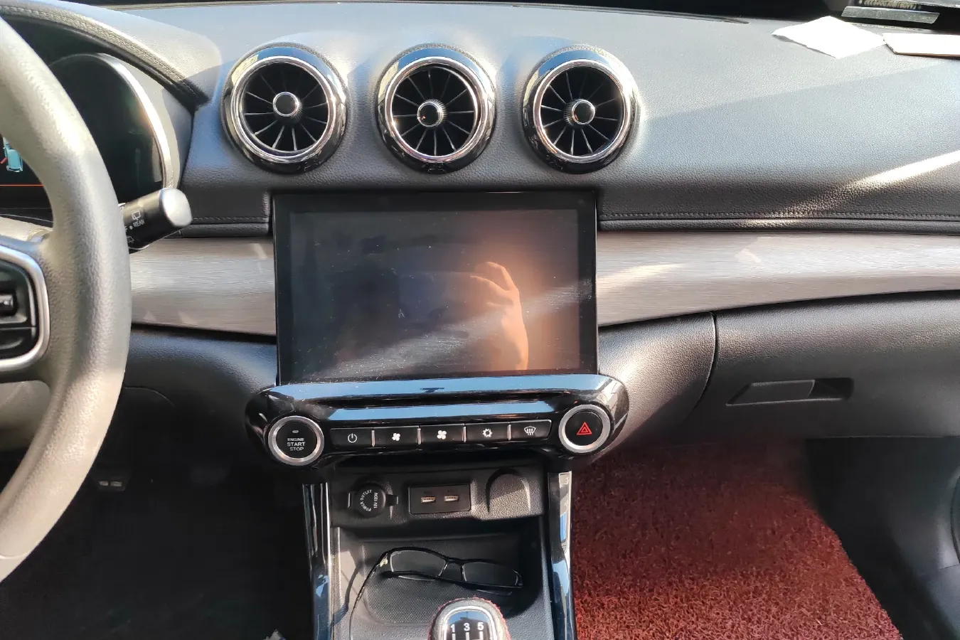 2019 KaiYi X3 1.5L 116HP L4 5MT,autocango,china used car exporter,china ev exporter,chinese used car exporter,chinese used ev exporter