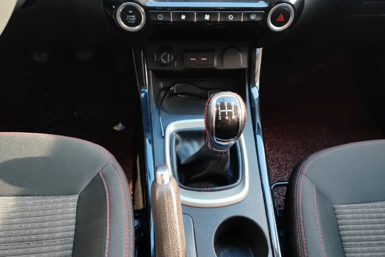 2019 KaiYi X3 1.5L 116HP L4 5MT,autocango,china used car exporter,china ev exporter,chinese used car exporter,chinese used ev exporter