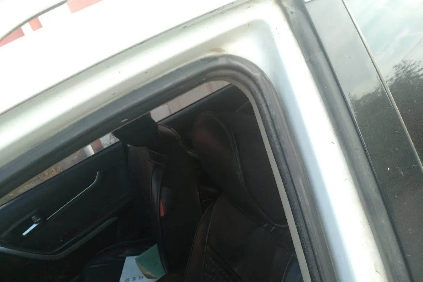 2016 Landwind X5 1.5T 150HP L4 CVT,autocango,china used car exporter,china ev exporter,chinese used car exporter,chinese used ev exporter