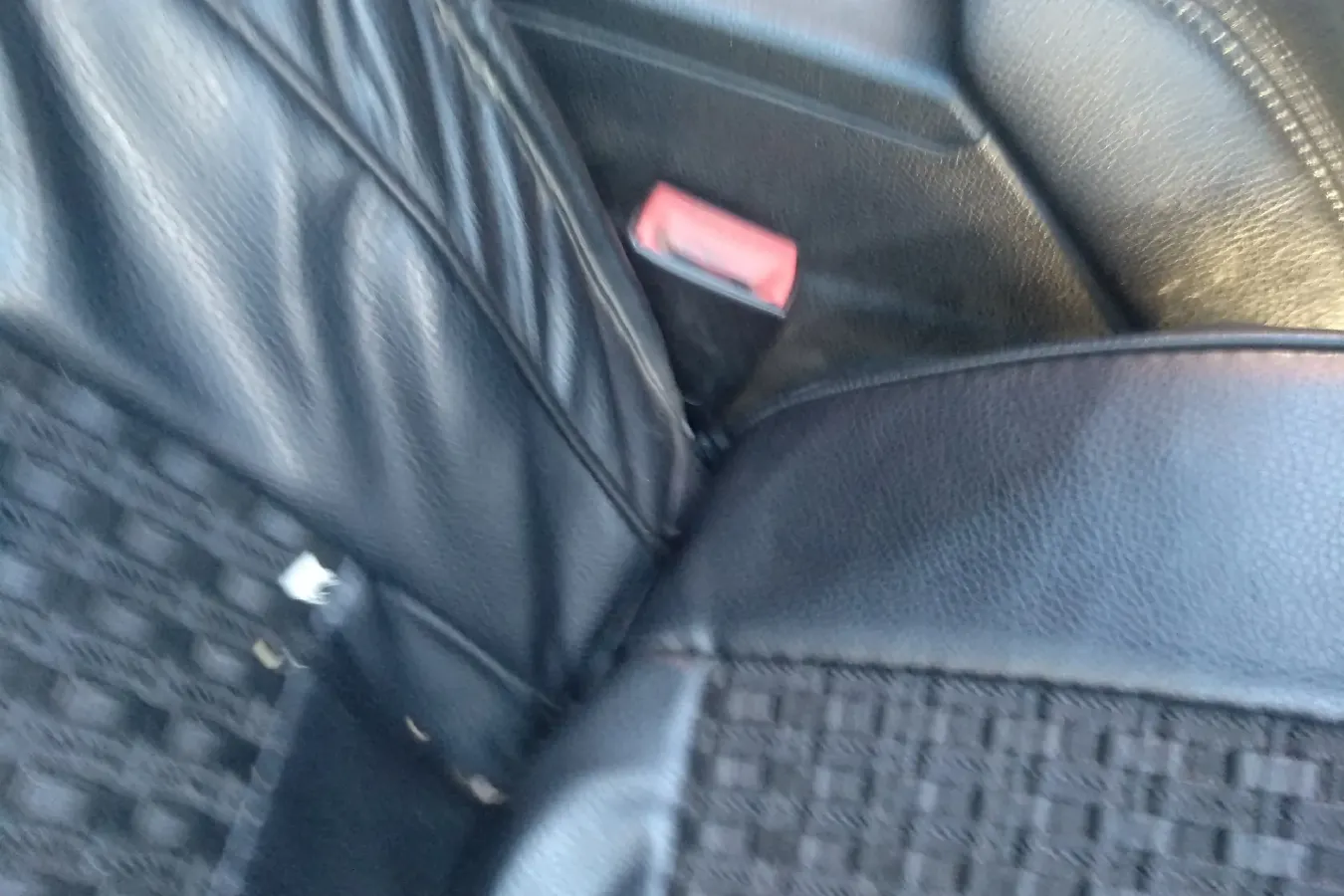 2016 Landwind X5 1.5T 150HP L4 CVT,autocango,china used car exporter,china ev exporter,chinese used car exporter,chinese used ev exporter