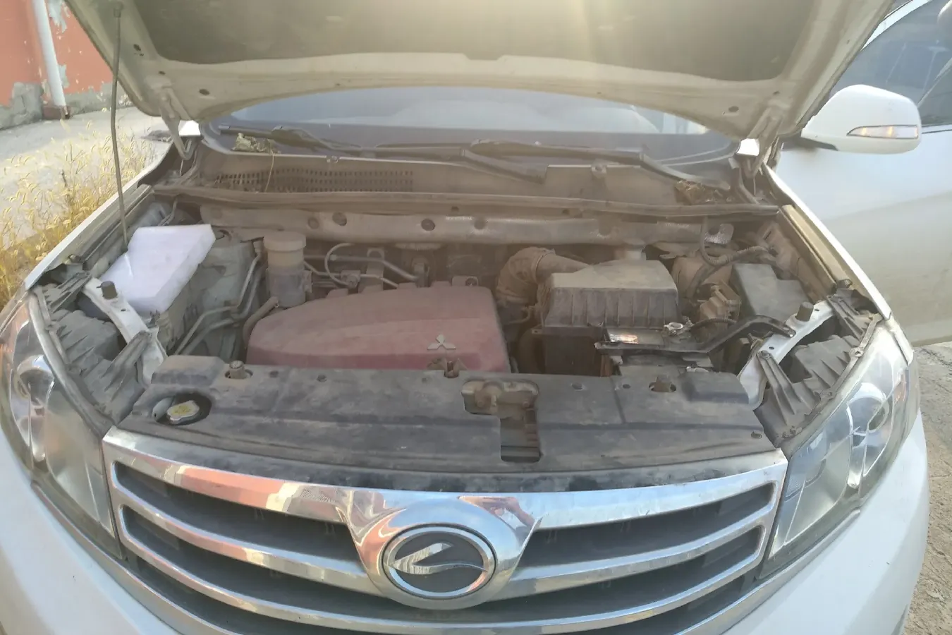 2016 Landwind X5 1.5T 150HP L4 CVT,autocango,china used car exporter,china ev exporter,chinese used car exporter,chinese used ev exporter