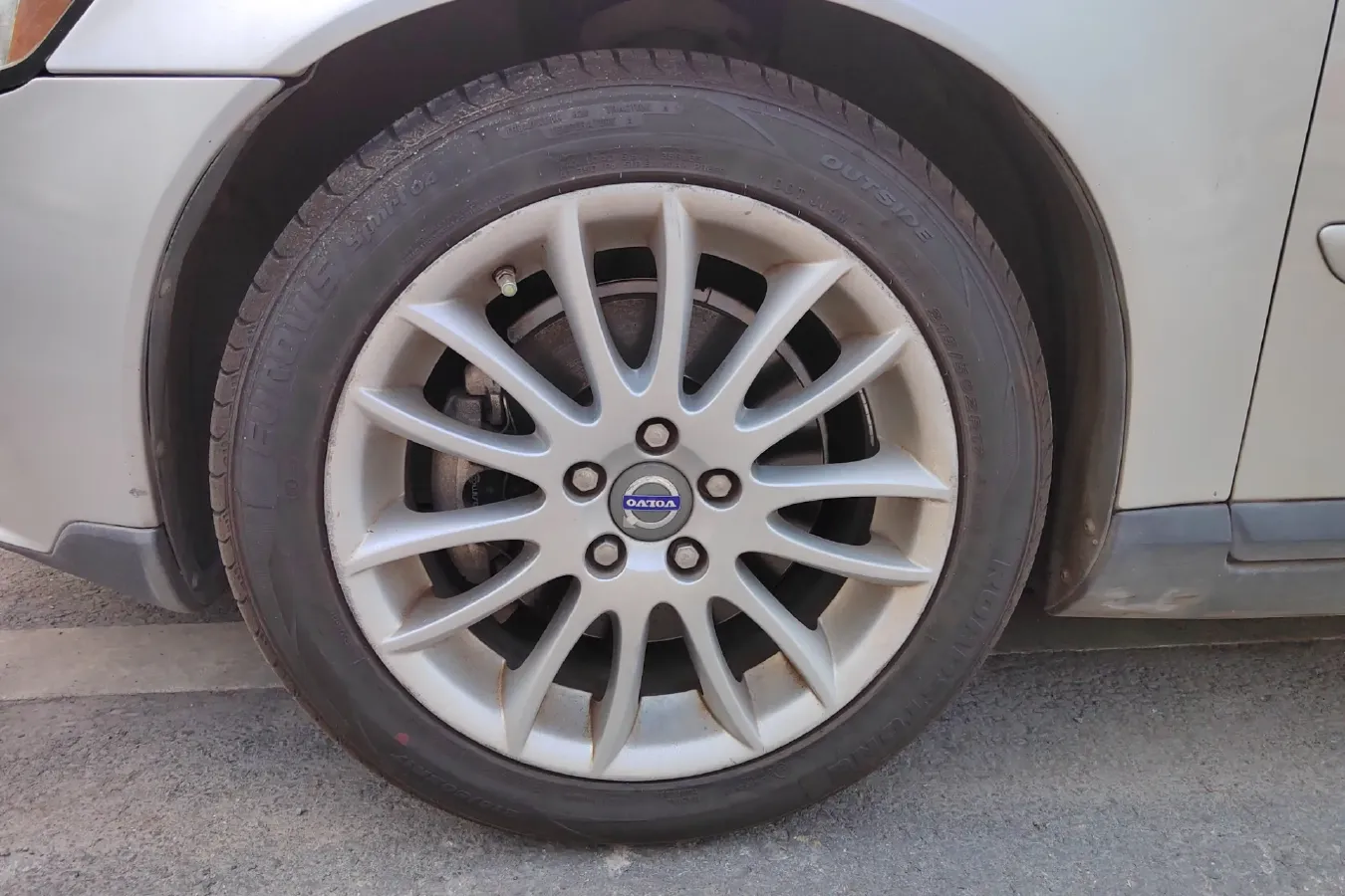 2011 Volvo S40 2.0L 141HP L4 6DCT,autocango,china used car exporter,china ev exporter,chinese used car exporter,chinese used ev exporter