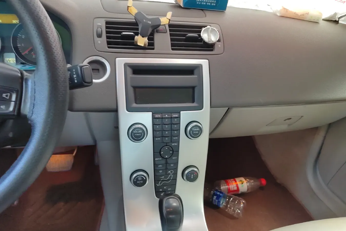 2011 Volvo S40 2.0L 141HP L4 6DCT,autocango,china used car exporter,china ev exporter,chinese used car exporter,chinese used ev exporter