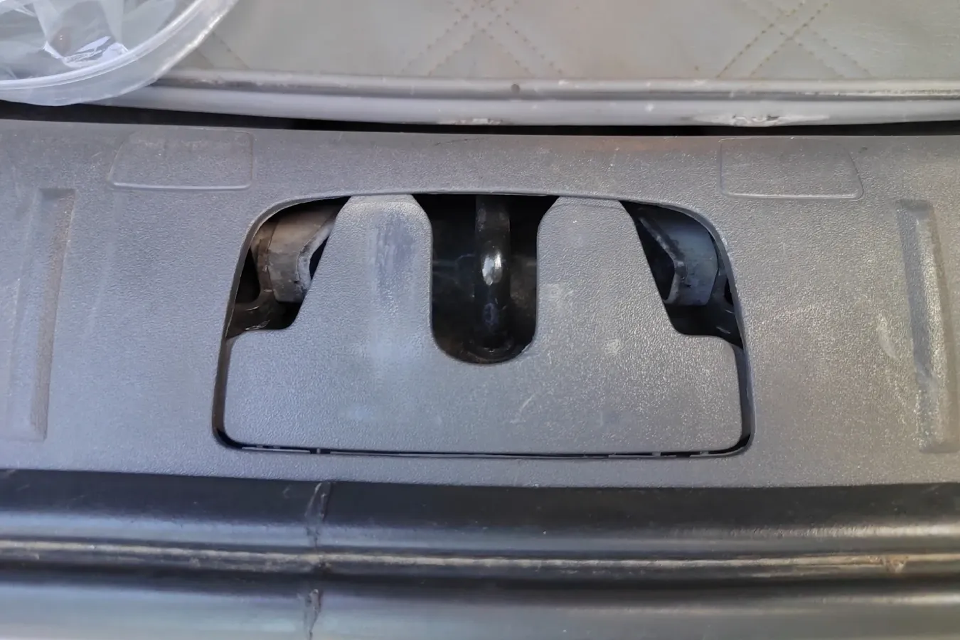 2011 Volvo S40 2.0L 141HP L4 6DCT,autocango,china used car exporter,china ev exporter,chinese used car exporter,chinese used ev exporter