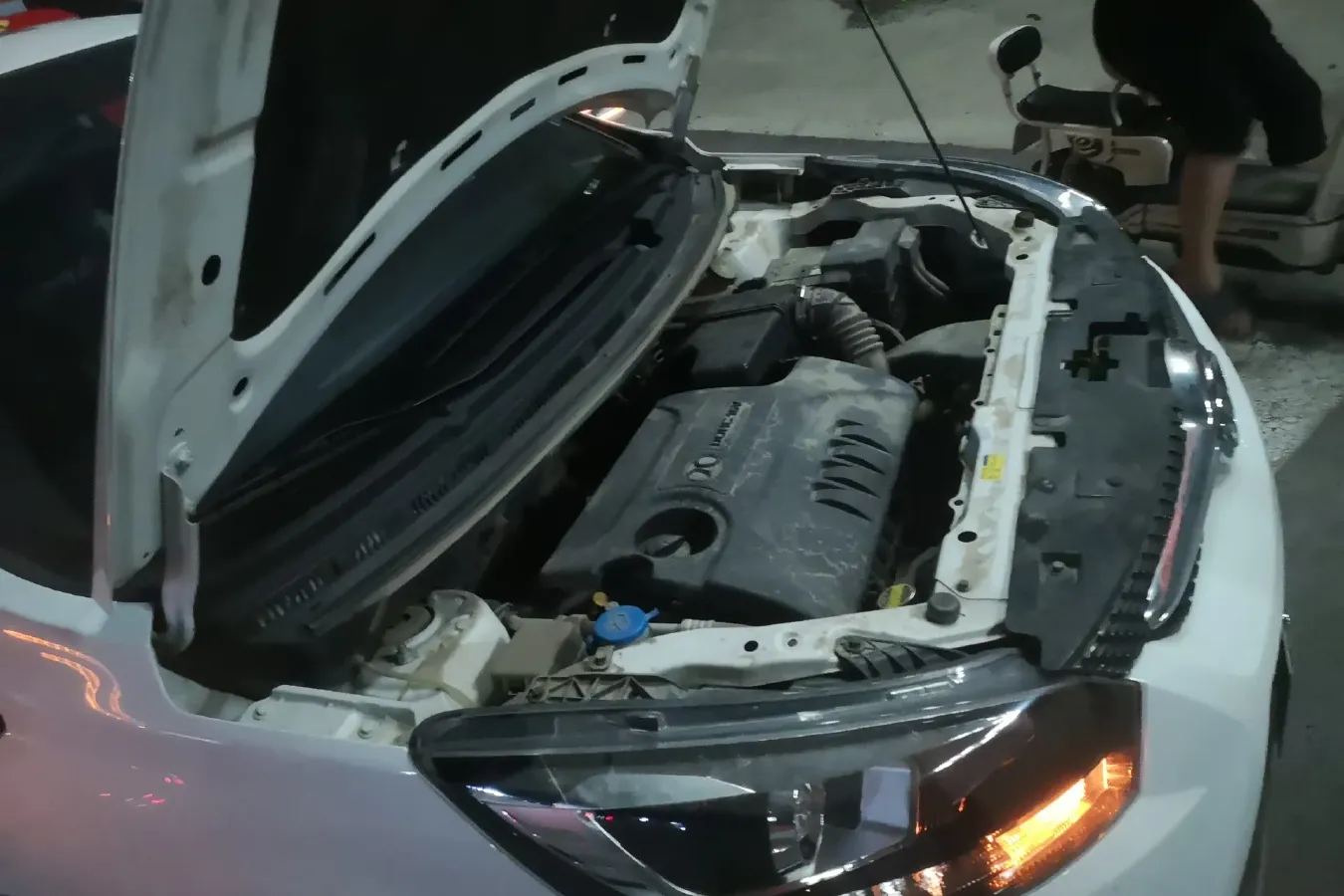 2015 BeiJing Auto Senova X25 1.5L 116HP L4 5MT,autocango,china used car exporter,china ev exporter,chinese used car exporter,chinese used ev exporter