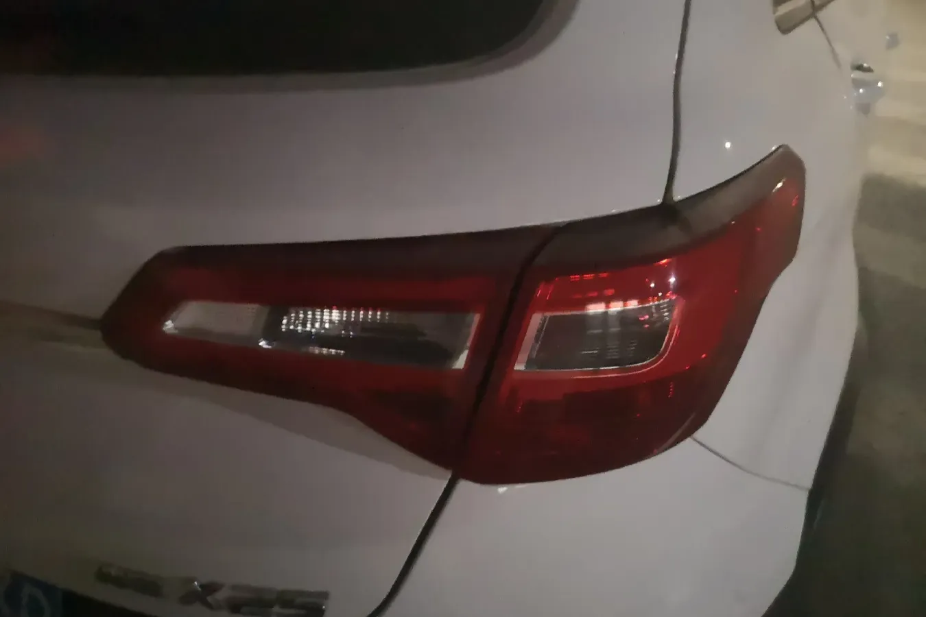 2015 BeiJing Auto Senova X25 1.5L 116HP L4 5MT,autocango,china used car exporter,china ev exporter,chinese used car exporter,chinese used ev exporter