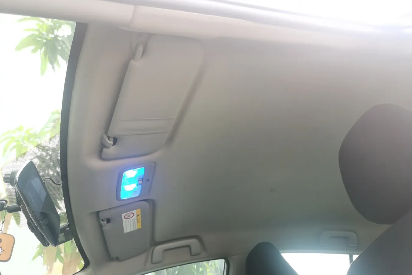 2016 Toyota Yaris L 1.5L 107HP L4 CVT,autocango,china used car exporter,china ev exporter,chinese used car exporter,chinese used ev exporter