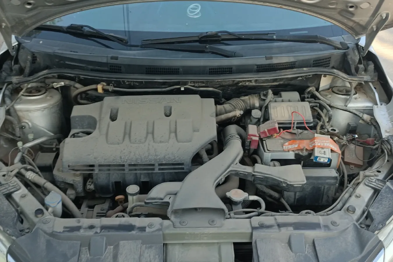 2012 Venucia R50 1.6L 117HP L4 5MT,autocango,china used car exporter,china ev exporter,chinese used car exporter,chinese used ev exporter