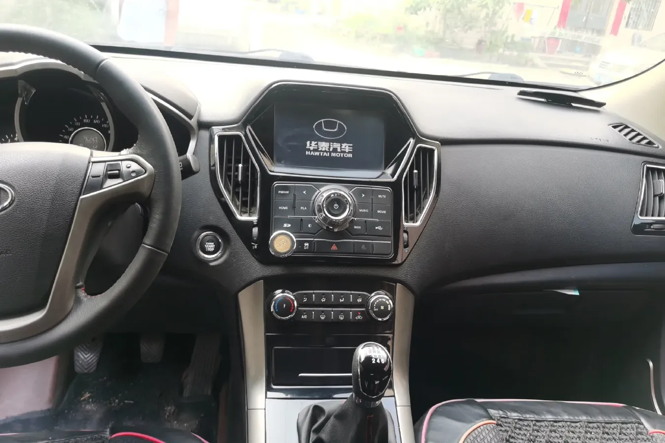 2016 HawTai Santafe 1.5T 156HP L4 6MT,autocango,china used car exporter,china ev exporter,chinese used car exporter,chinese used ev exporter