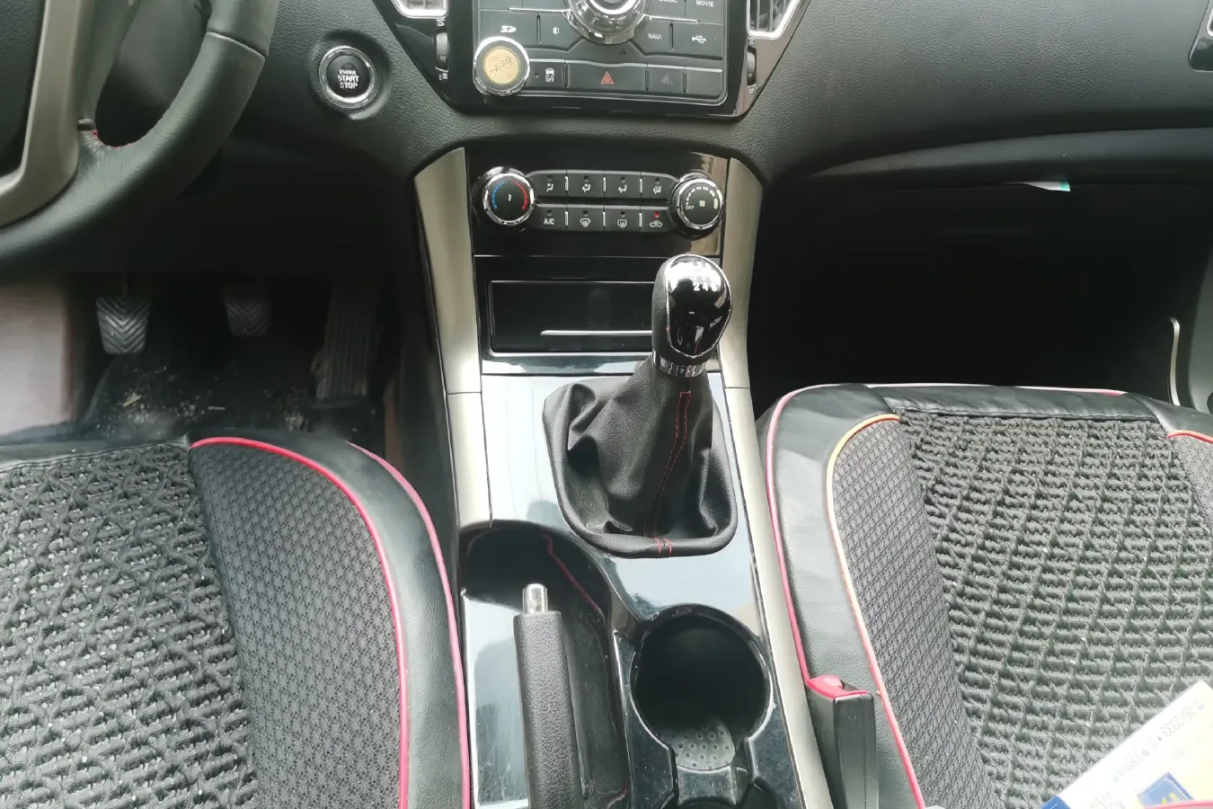 2016 HawTai Santafe 1.5T 156HP L4 6MT,autocango,china used car exporter,china ev exporter,chinese used car exporter,chinese used ev exporter