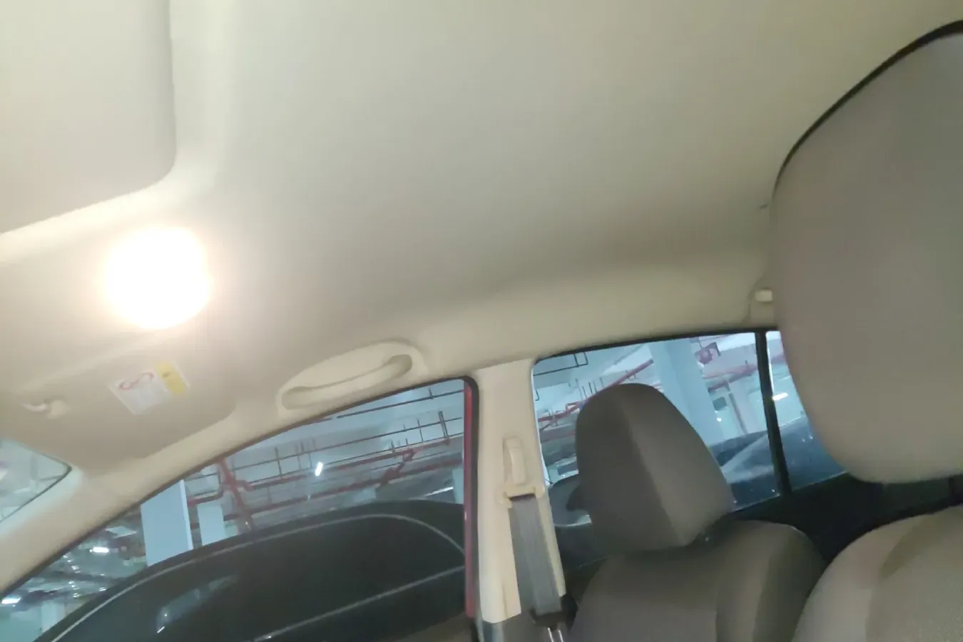 2015 Venucia R50 1.6L 117HP L4 5MT,autocango,china used car exporter,china ev exporter,chinese used car exporter,chinese used ev exporter