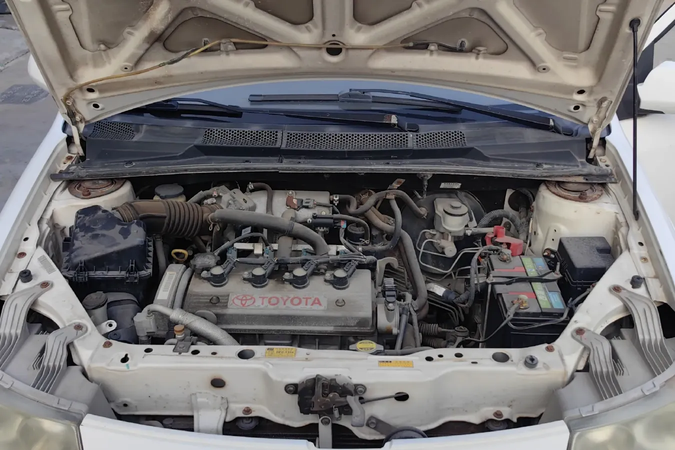 2009 FAW Vita 1.5L 102HP L4 5MT,autocango,china used car exporter,china ev exporter,chinese used car exporter,chinese used ev exporter