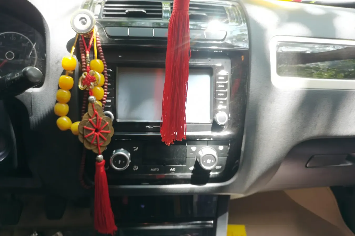 2016 Yema T70 1.8L 136HP L4 5MT,autocango,china used car exporter,china ev exporter,chinese used car exporter,chinese used ev exporter