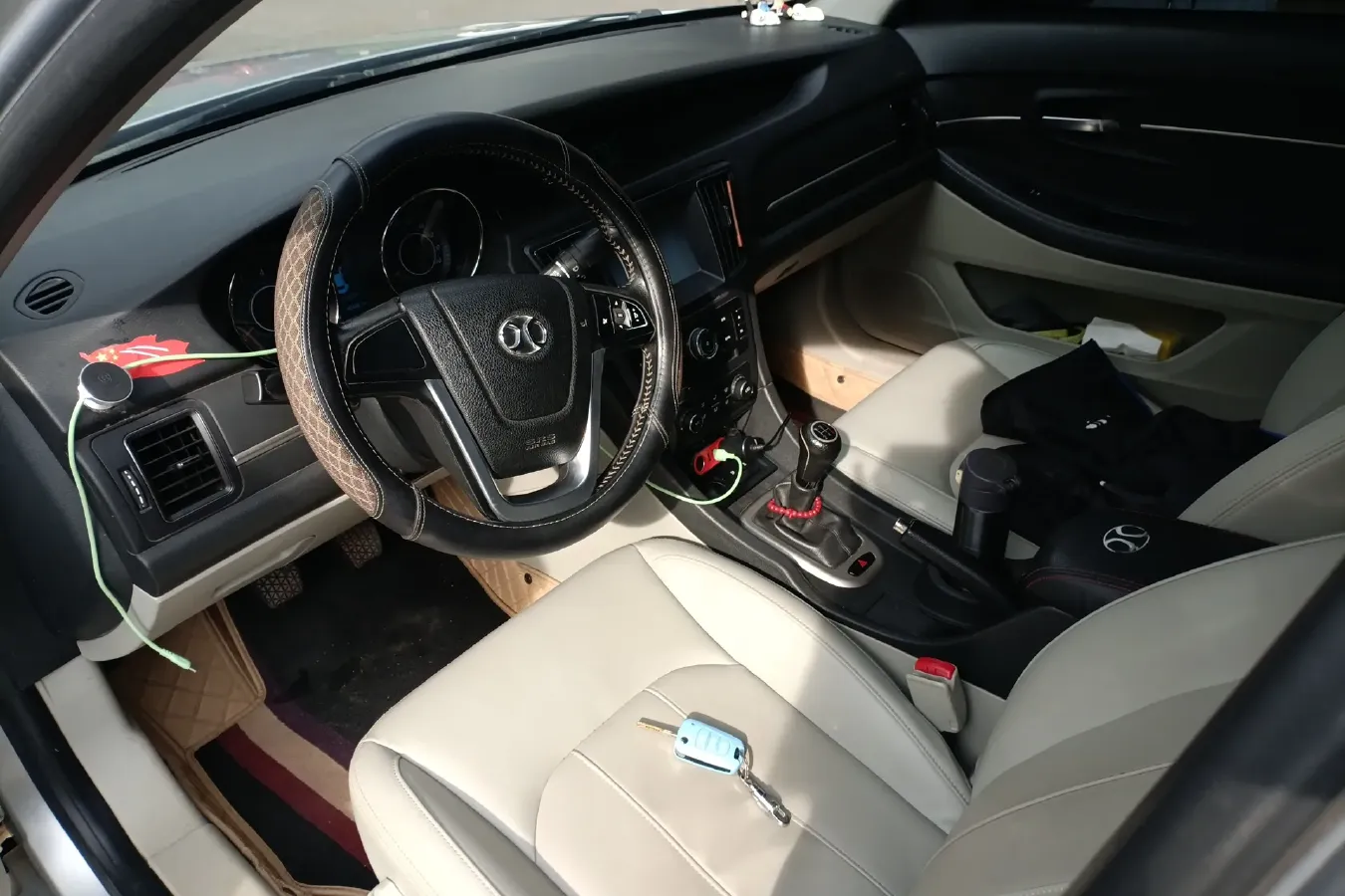 2015 BeiJing Auto Senova D50 1.5L 113HP L4 5MT,autocango,china used car exporter,china ev exporter,chinese used car exporter,chinese used ev exporter