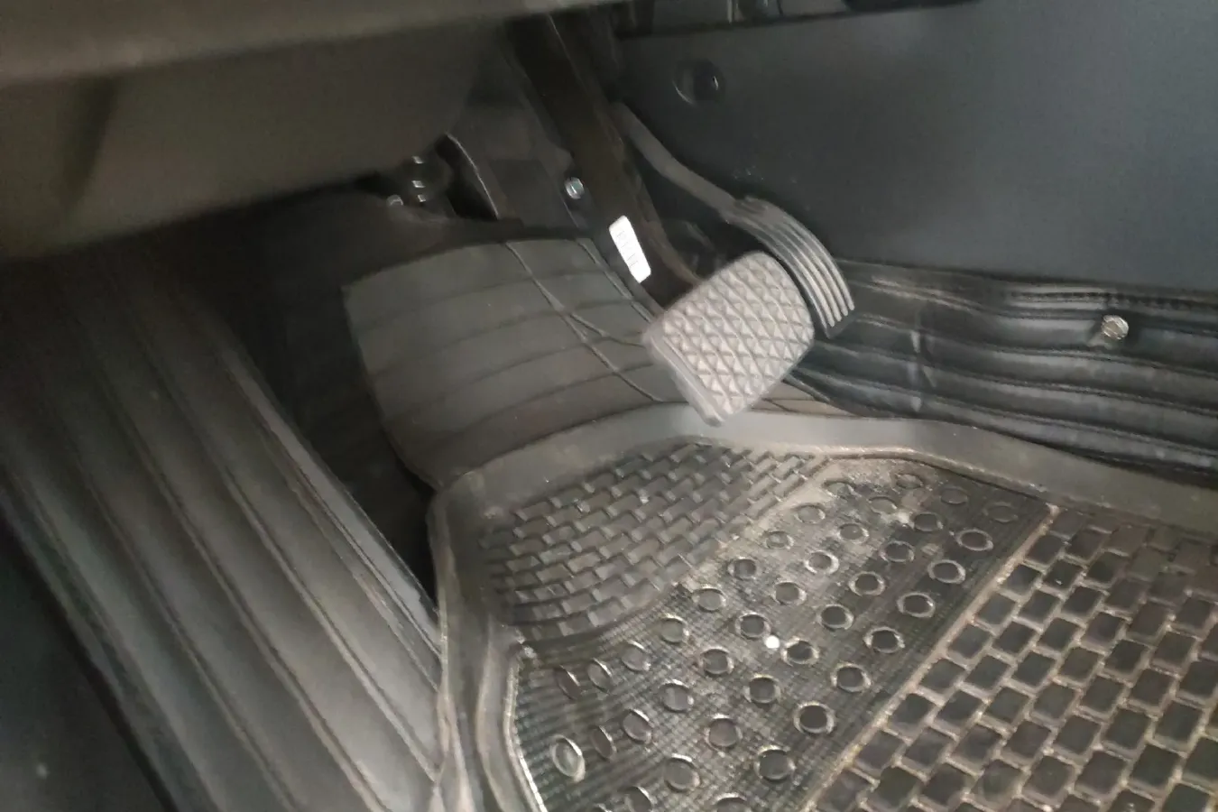 2020 Qoros 7 1.6T 204HP L4 7DCT,autocango,china used car exporter,china ev exporter,chinese used car exporter,chinese used ev exporter