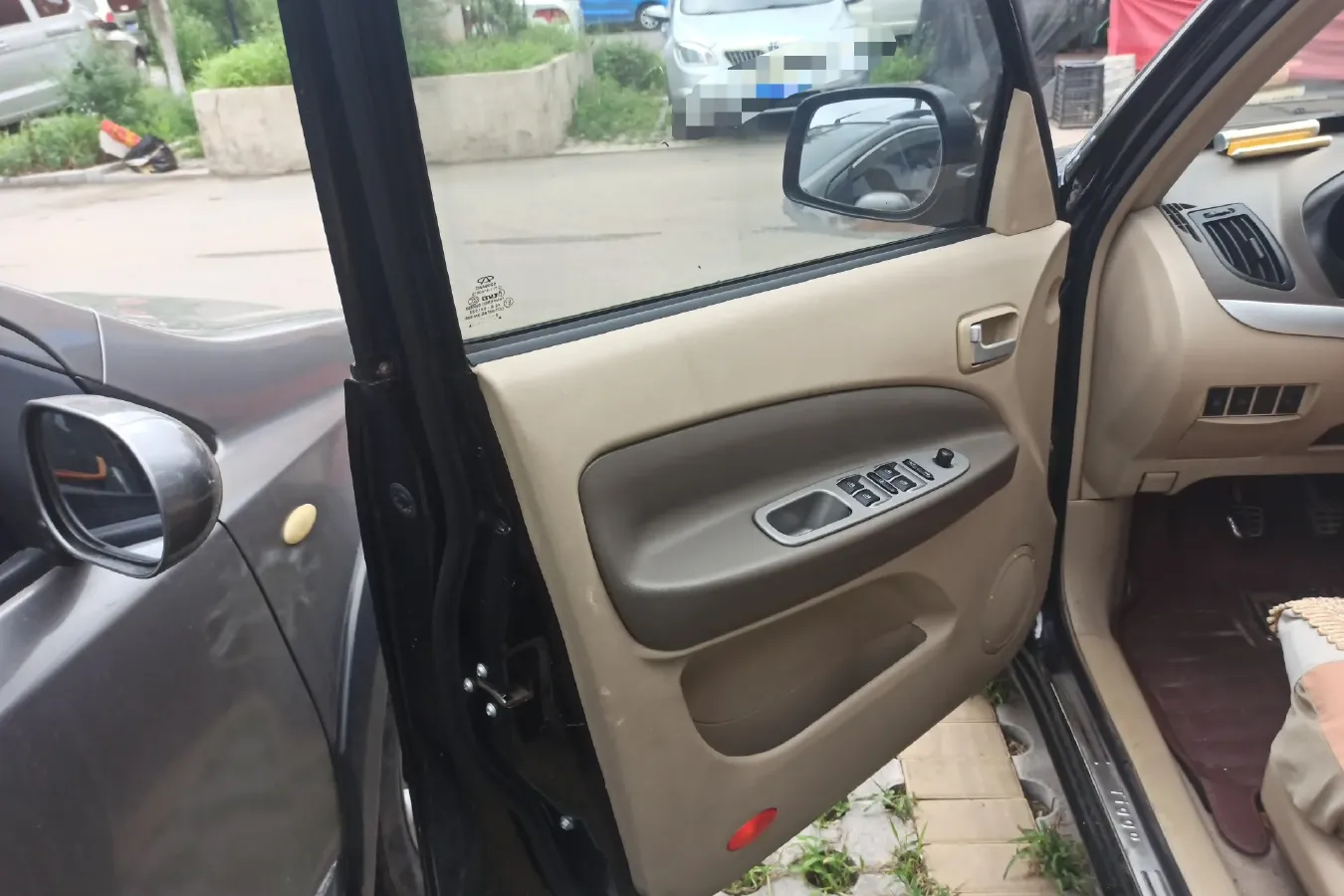 2012 Chery Tiggo 1.6L 119HP L4 5MT,autocango,china used car exporter,china ev exporter,chinese used car exporter,chinese used ev exporter