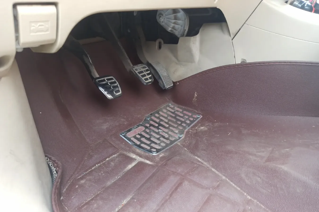 2012 Chery Tiggo 1.6L 119HP L4 5MT,autocango,china used car exporter,china ev exporter,chinese used car exporter,chinese used ev exporter