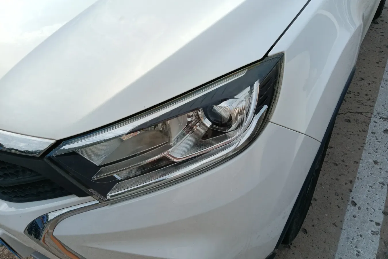 2017 Landwind X2 1.6L 125HP L4 5MT,autocango,china used car exporter,china ev exporter,chinese used car exporter,chinese used ev exporter